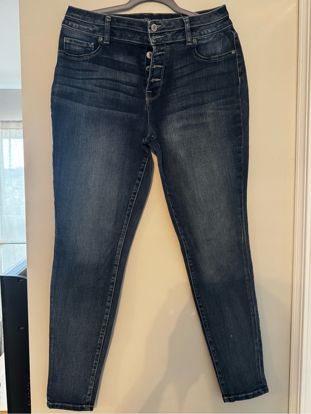 Maurices Dark Wash Women's High-Rise Button-Fly Jeggings size L-reg